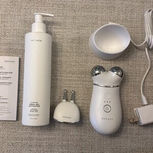 Nuface Trinity+ with Eye and Lip Attachment